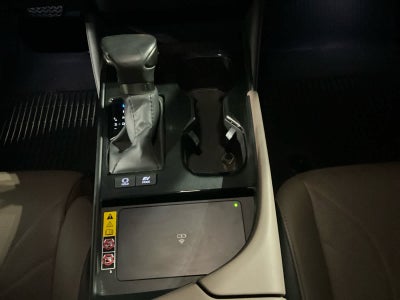 2024 Lexus ES Luxury