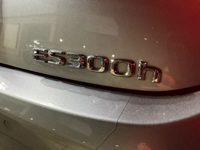 2024 Lexus ES Luxury