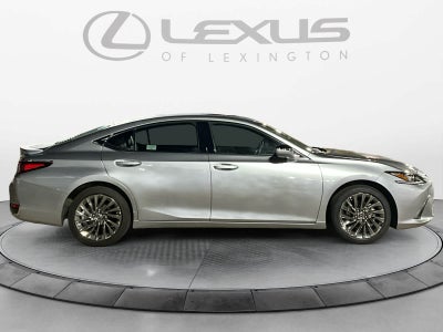 2024 Lexus ES Luxury