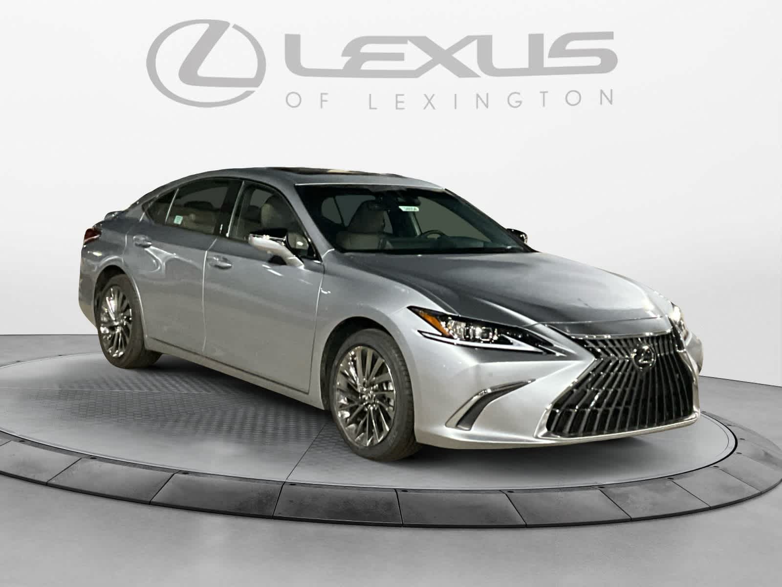2024 Lexus ES Luxury