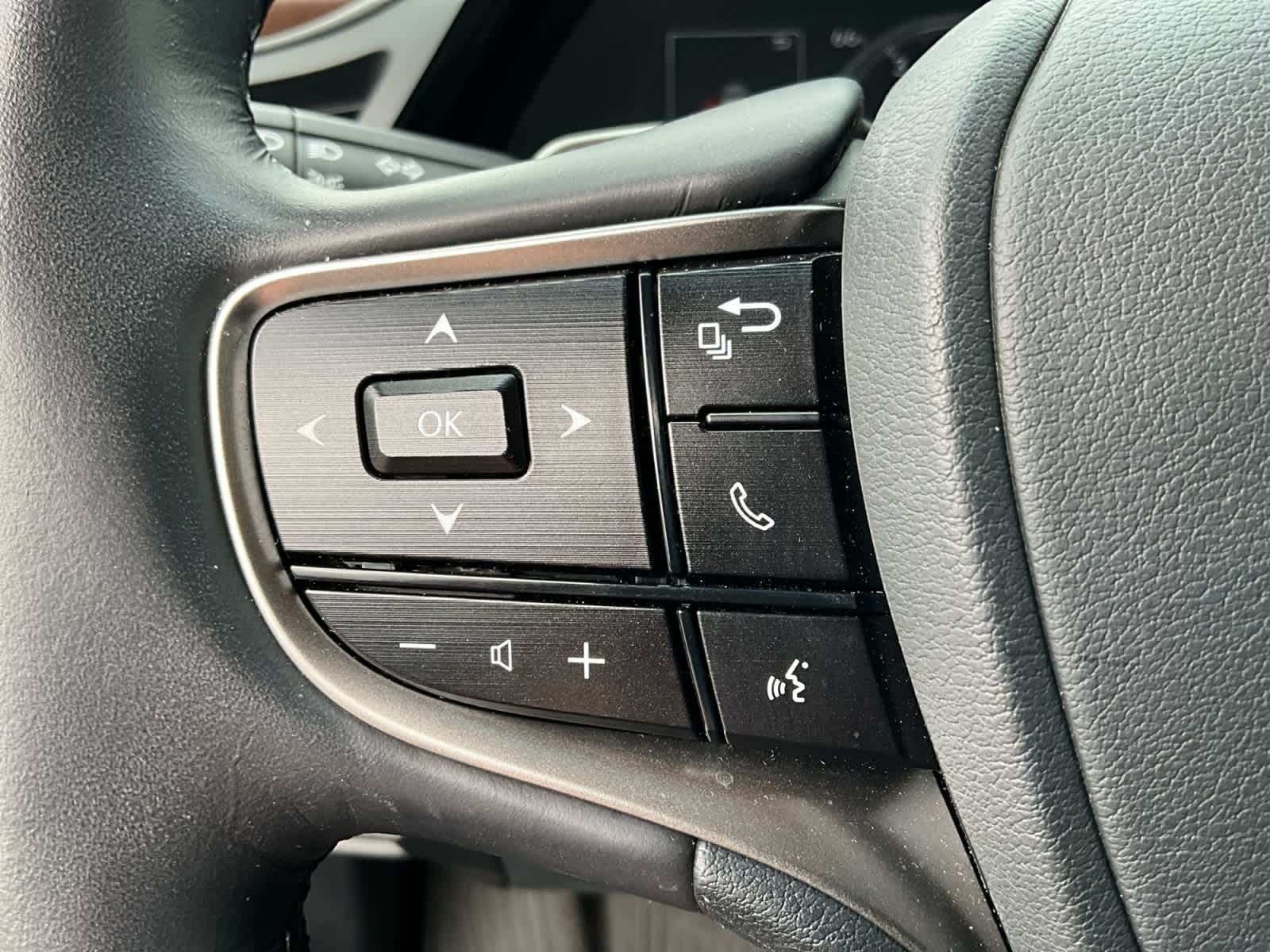 2024 Lexus ES 350 Luxury