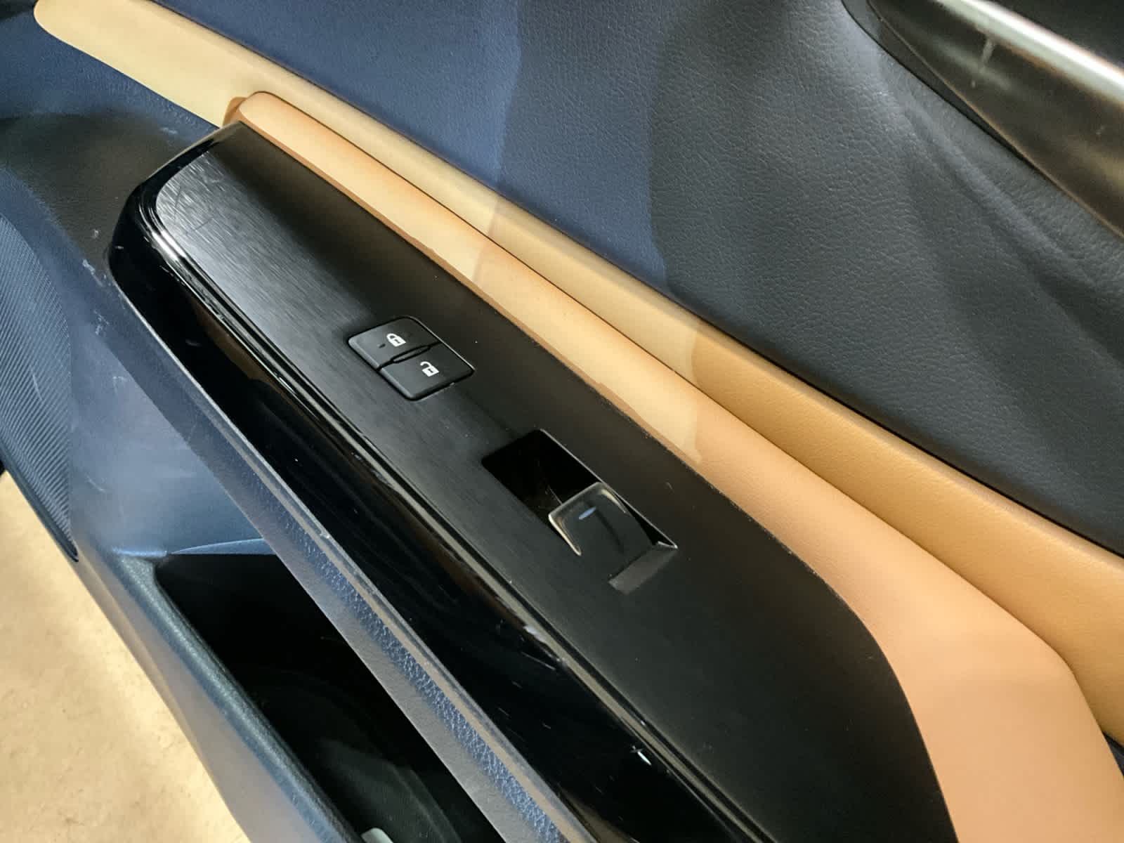 2024 Lexus ES 350 Luxury