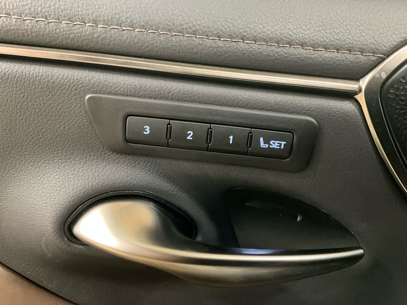 2024 Lexus ES 350 Luxury