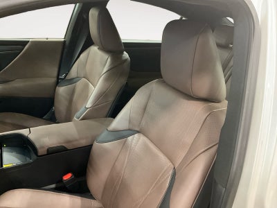 2024 Lexus ES 350 Luxury