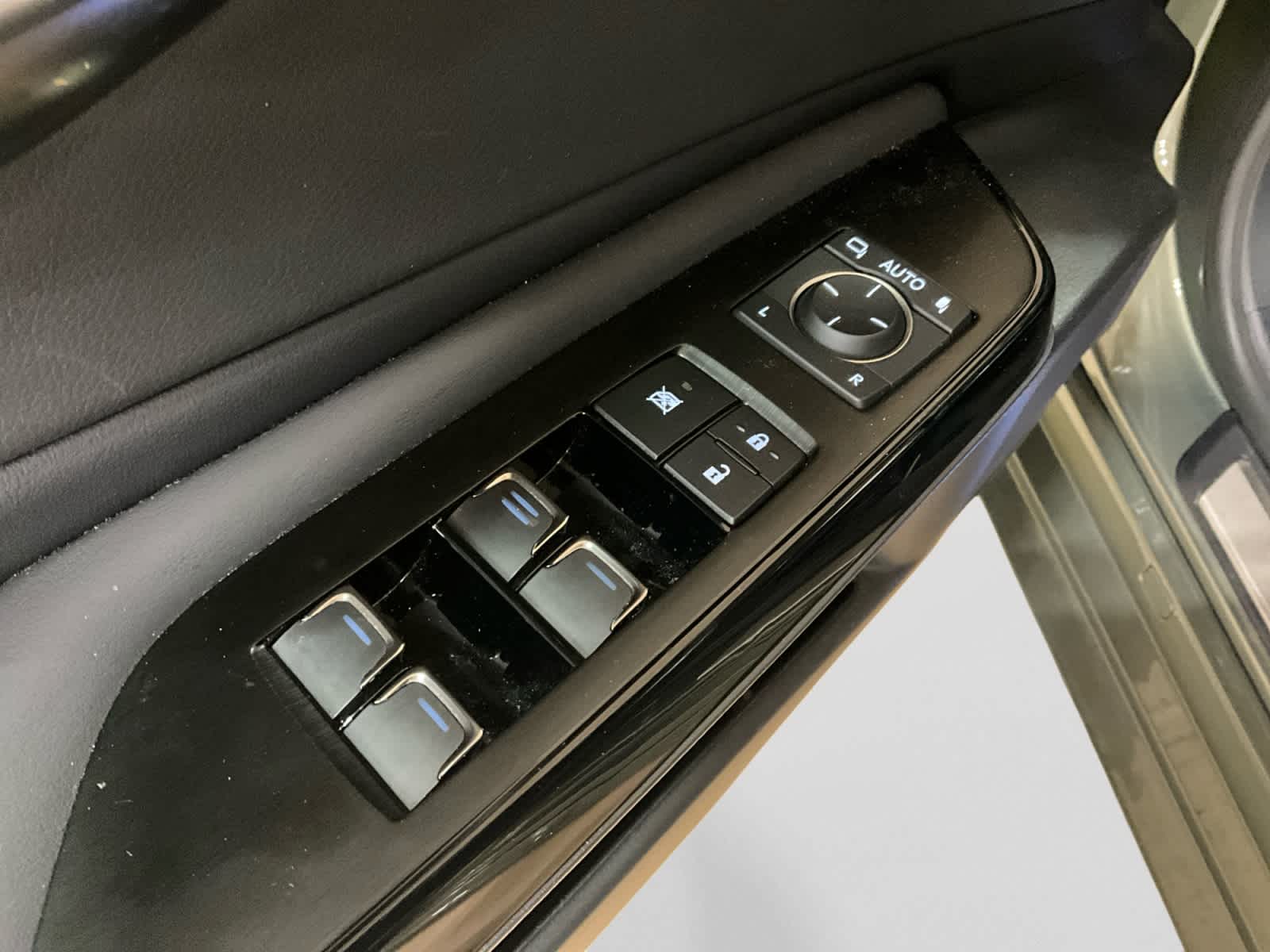 2024 Lexus ES 350 Luxury