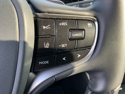 2025 Lexus ES Ultra Luxury