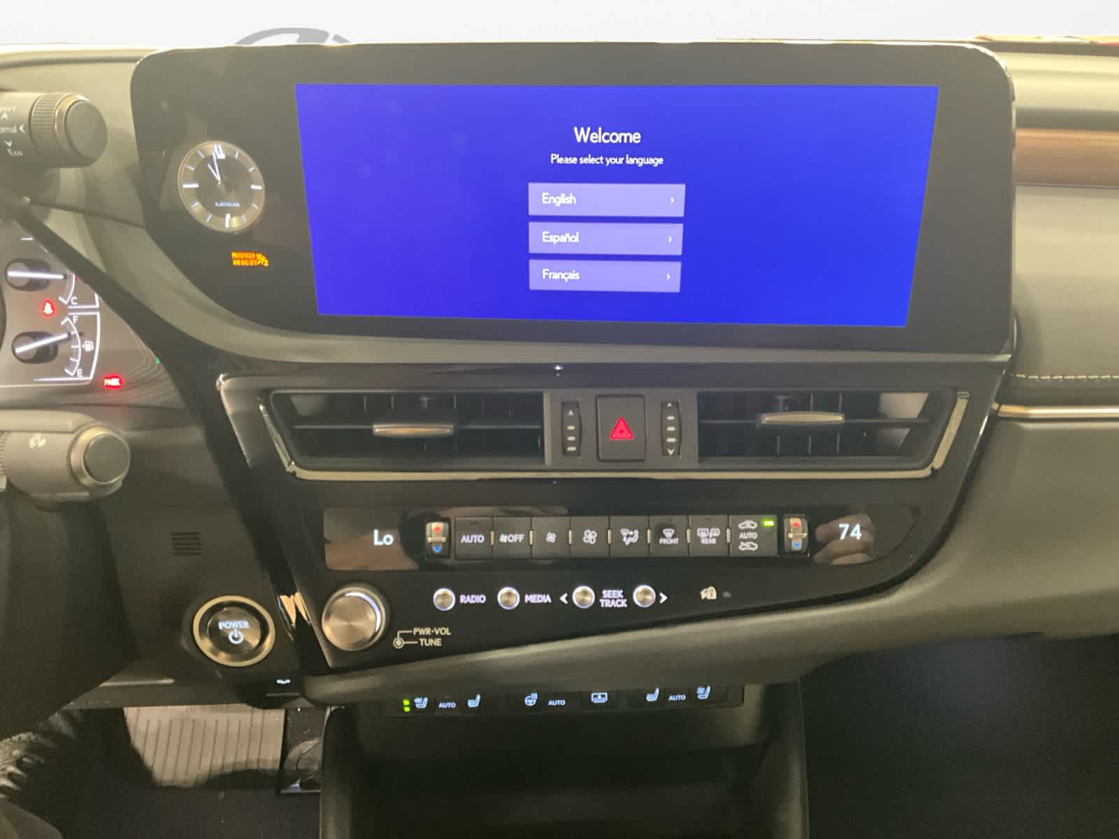 2024 Lexus ES 300h Ultra Luxury