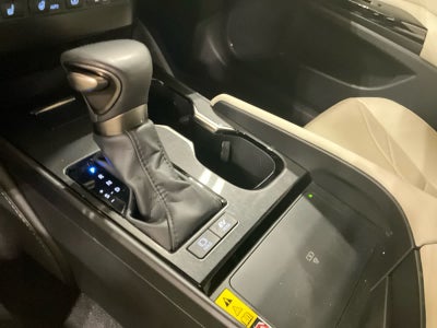 2024 Lexus ES 300h Ultra Luxury