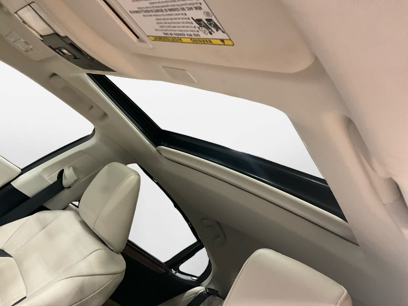 2024 Lexus ES 300h Ultra Luxury
