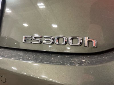 2024 Lexus ES 300h Ultra Luxury