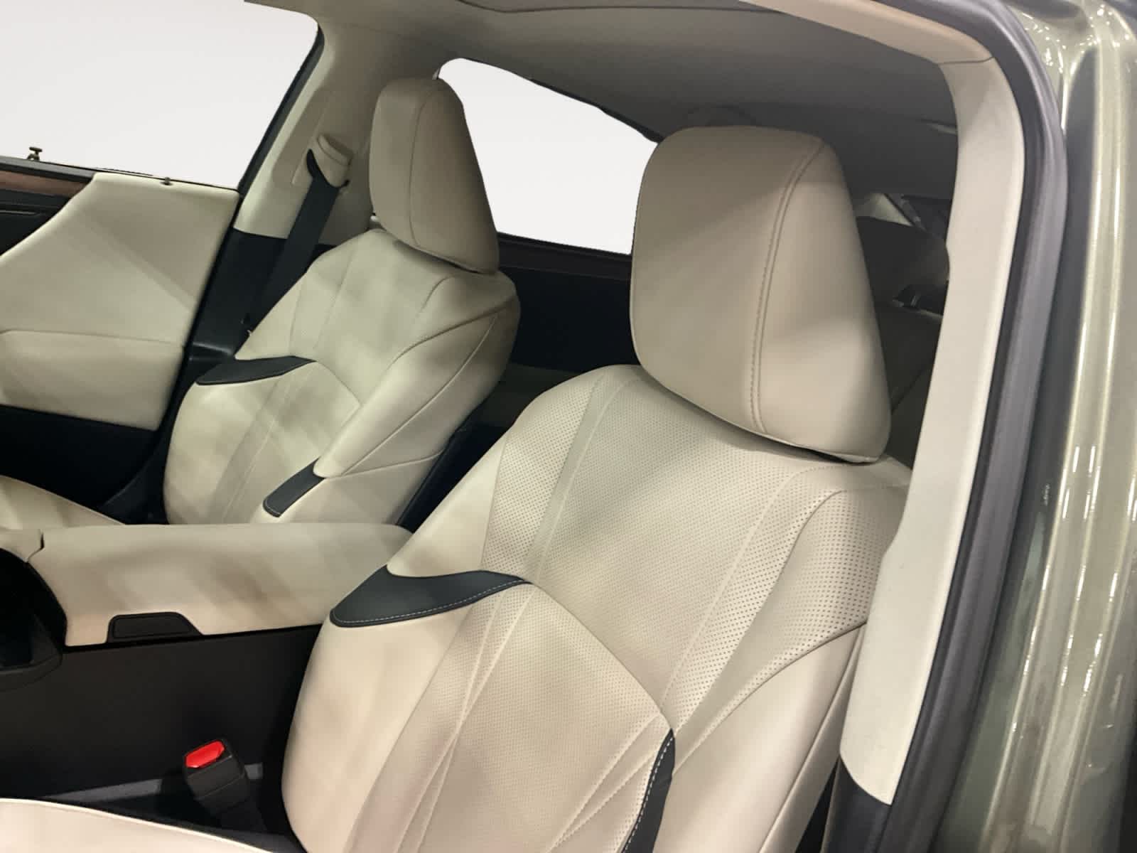 2024 Lexus ES 300h Ultra Luxury