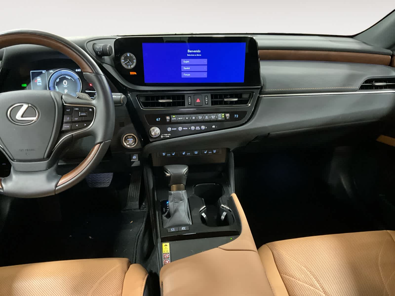 2025 Lexus ES 300h Ultra Luxury
