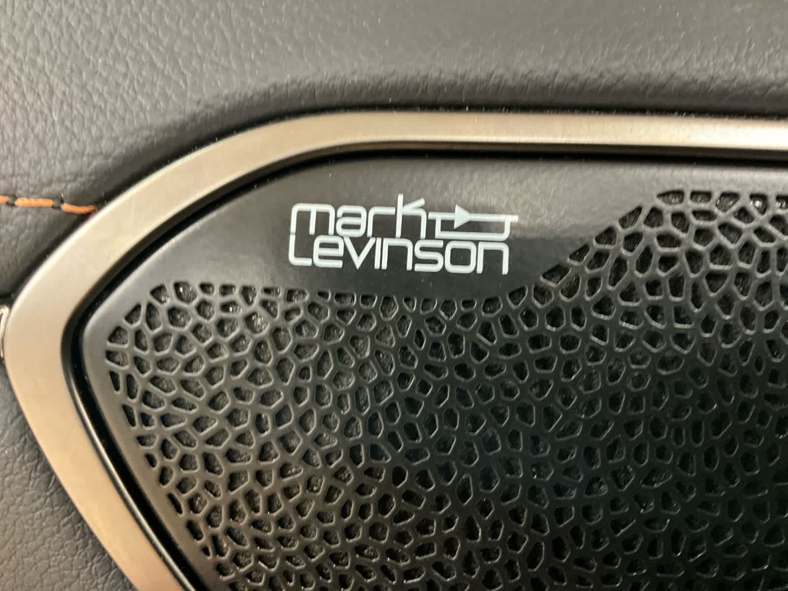 2025 Lexus ES 300h Ultra Luxury