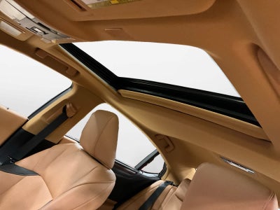 2025 Lexus ES 300h Ultra Luxury