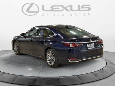 2025 Lexus ES 300h Ultra Luxury