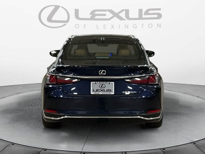 2025 Lexus ES 300h Ultra Luxury