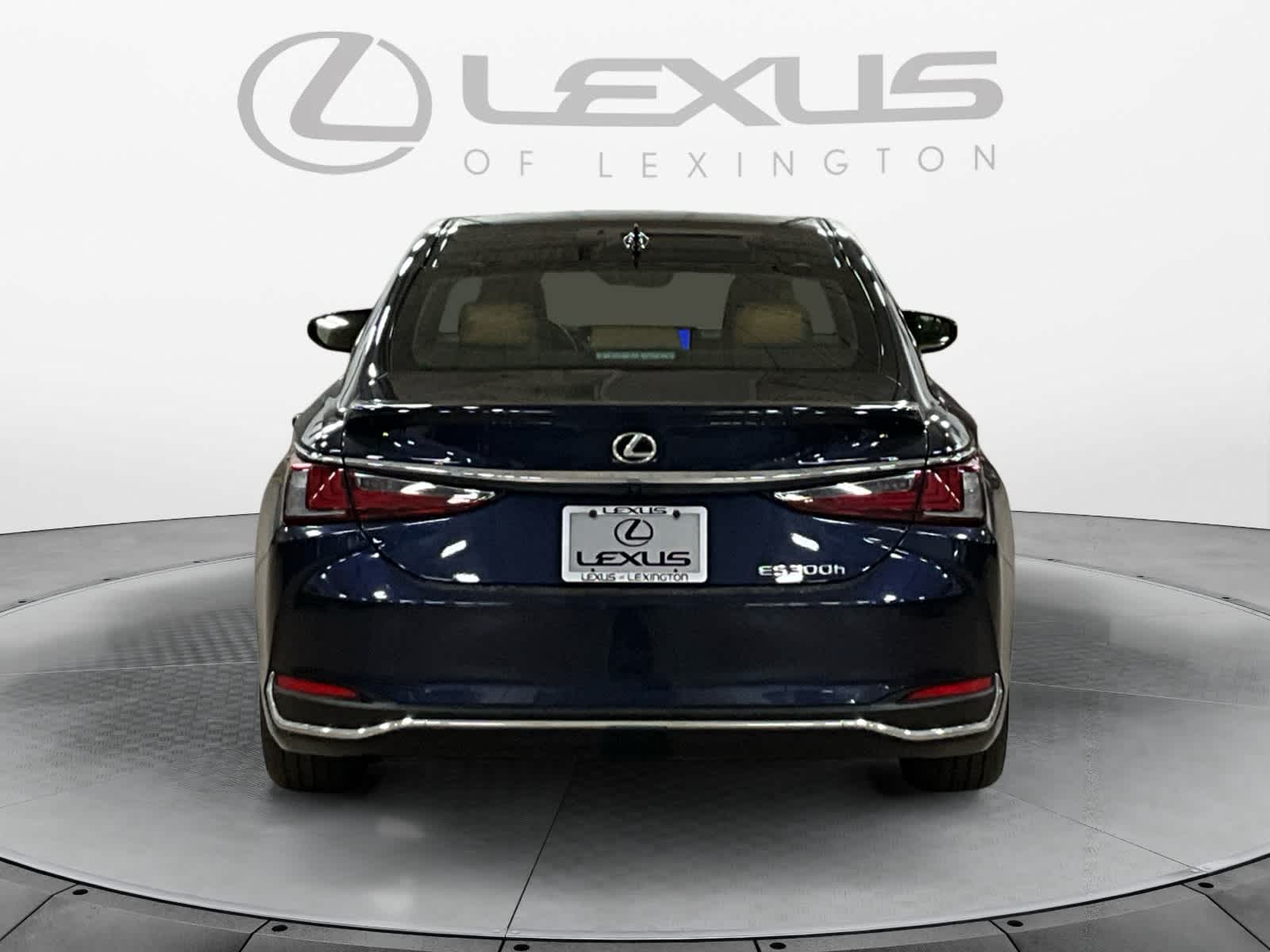 2025 Lexus ES 300h Ultra Luxury