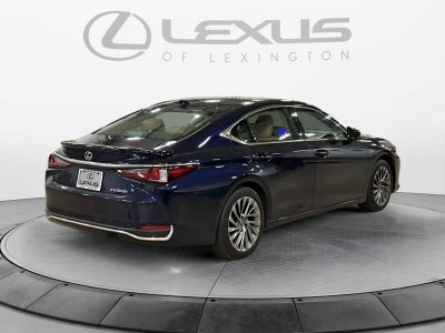 2025 Lexus ES 300h Ultra Luxury