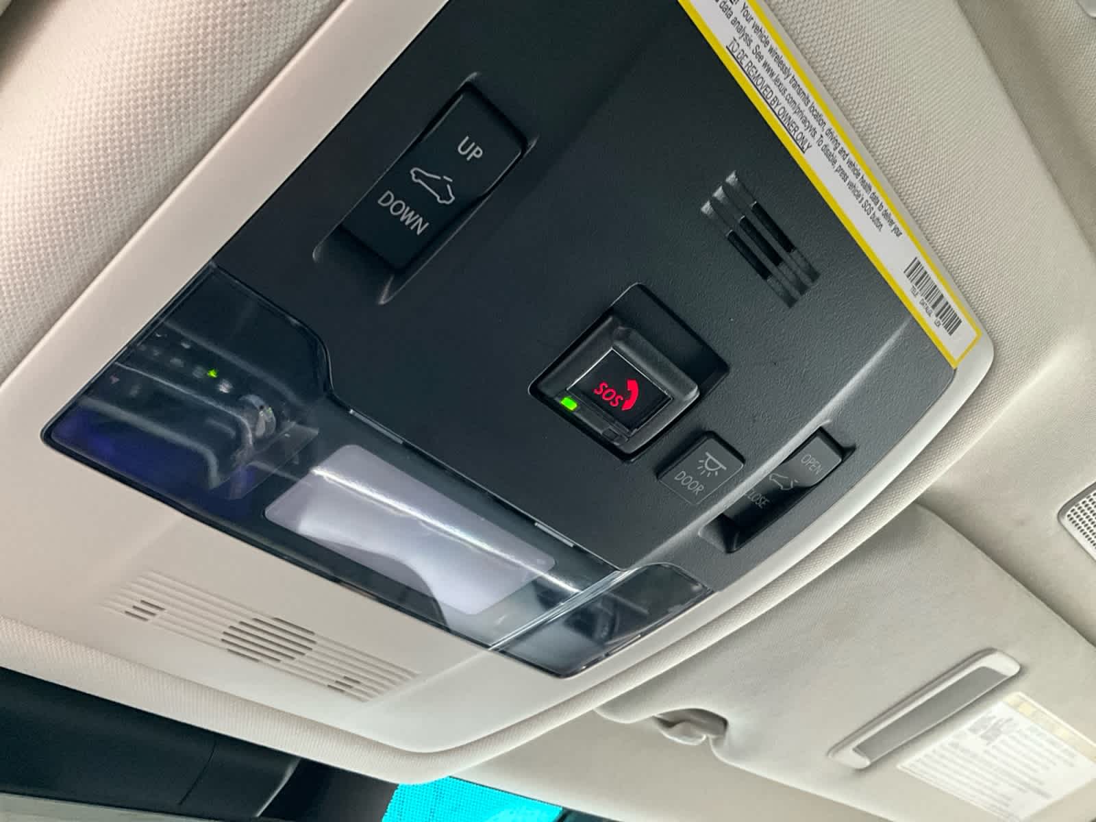 2025 Lexus ES 300h Ultra Luxury