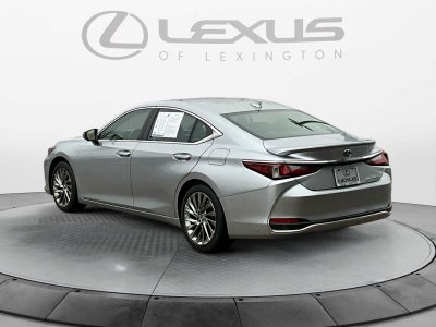 2025 Lexus ES 300h Ultra Luxury
