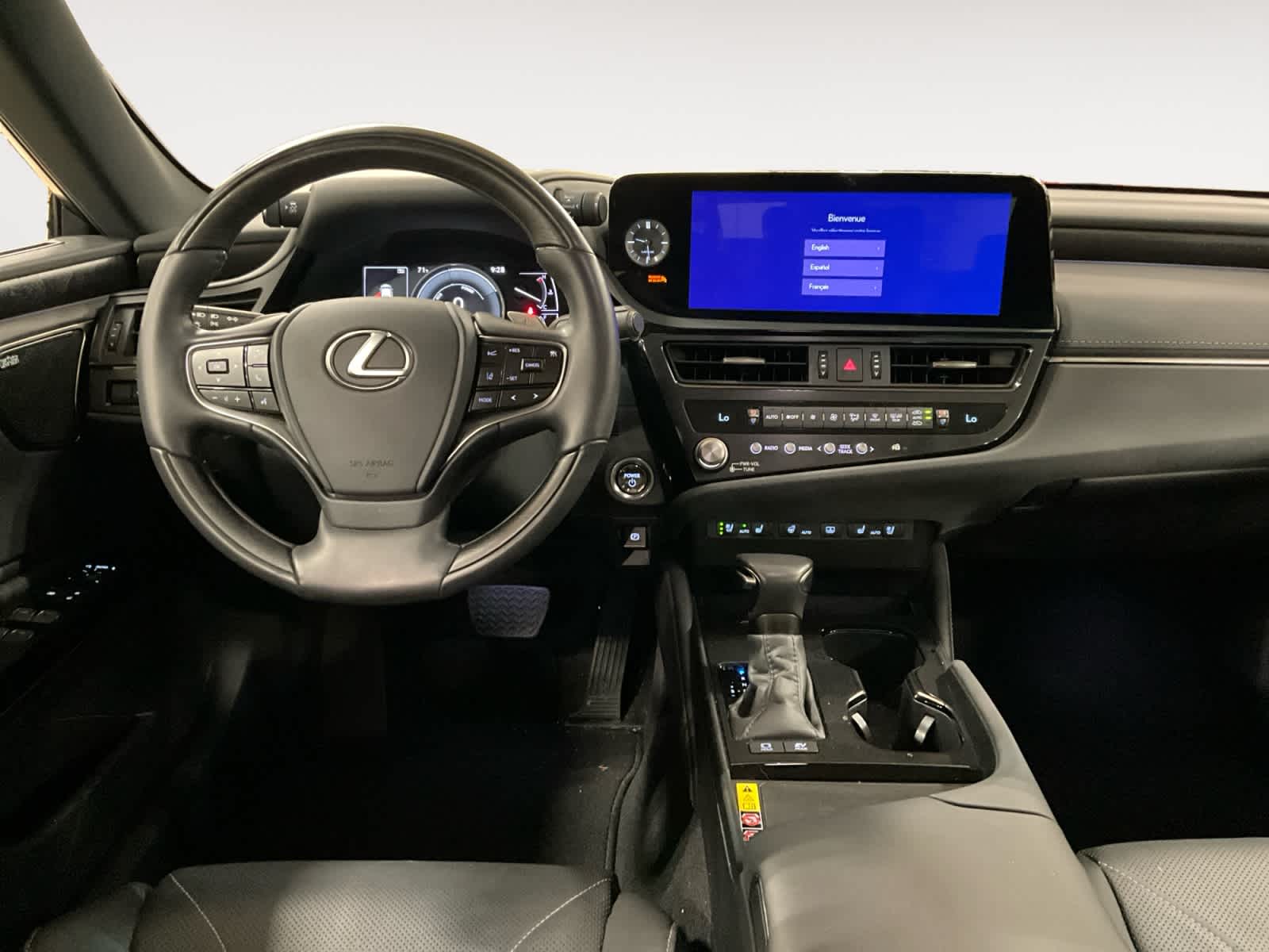 2025 Lexus ES 300h Ultra Luxury