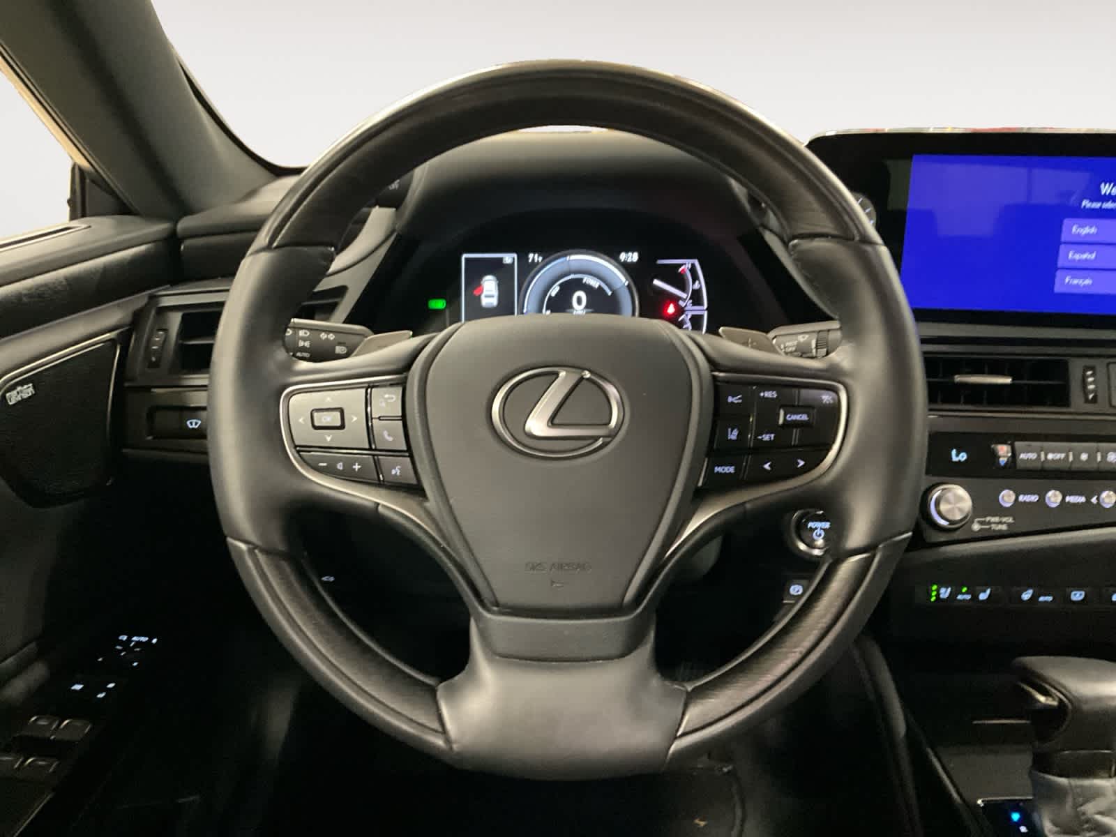 2025 Lexus ES 300h Ultra Luxury