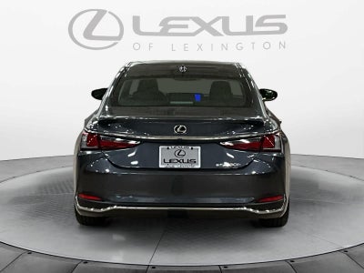 2025 Lexus ES 300h Ultra Luxury