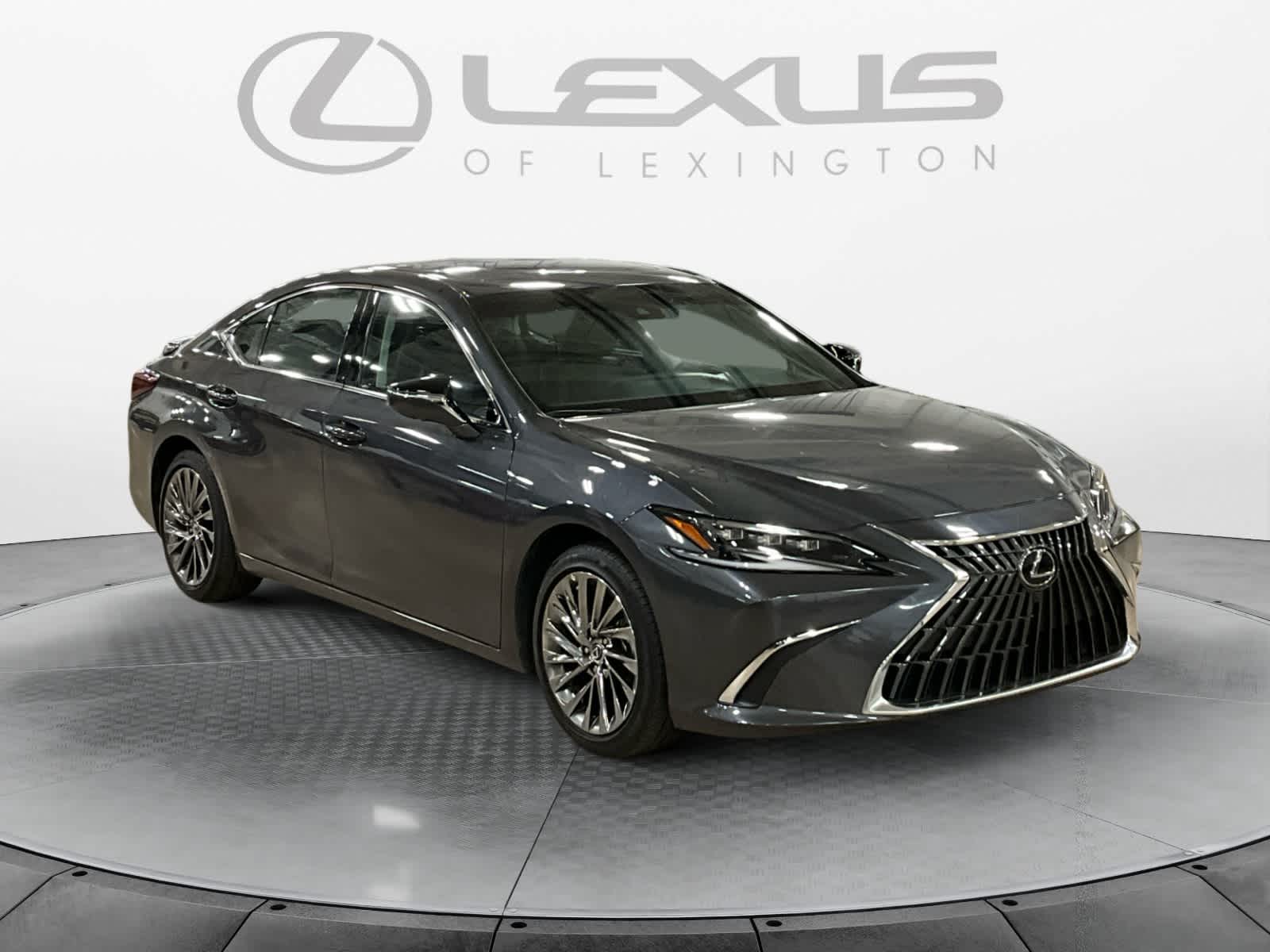 2025 Lexus ES 300h Ultra Luxury