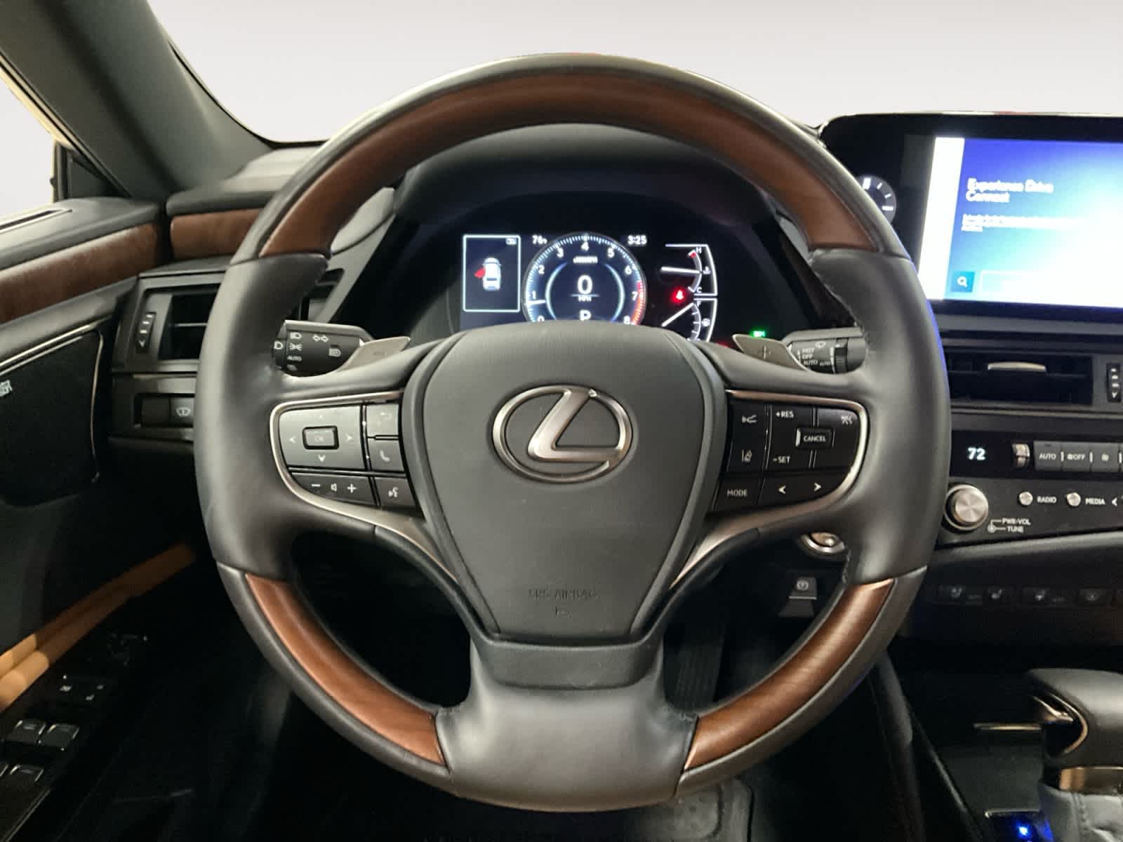 2024 Lexus ES 350 Ultra Luxury