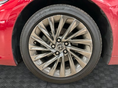 2024 Lexus ES 350 Ultra Luxury
