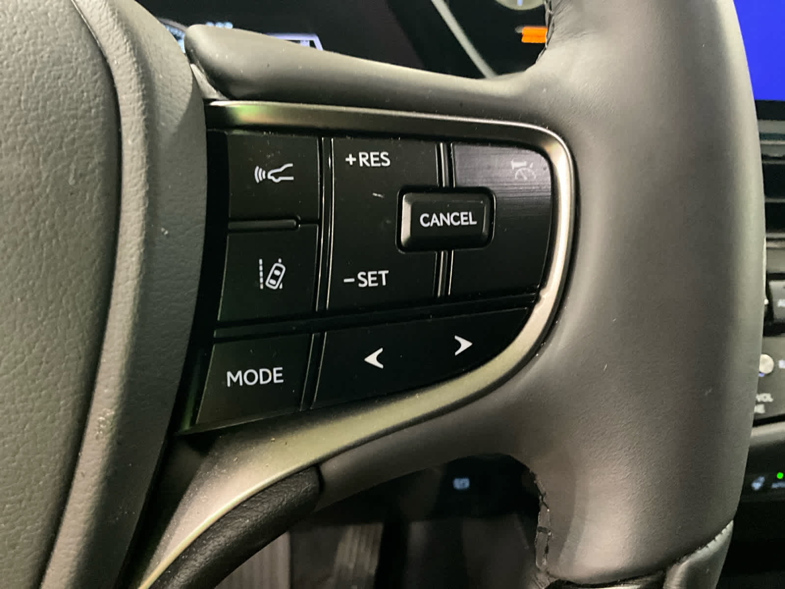 2025 Lexus ES 350 Ultra Luxury
