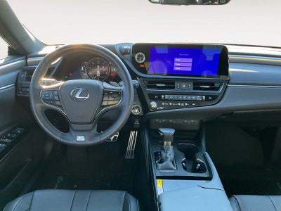 2025 Lexus ES F SPORT Handling