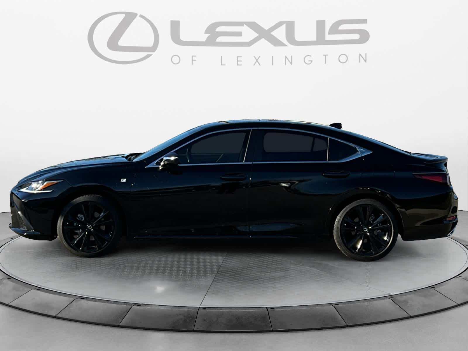 2025 Lexus ES F SPORT Handling