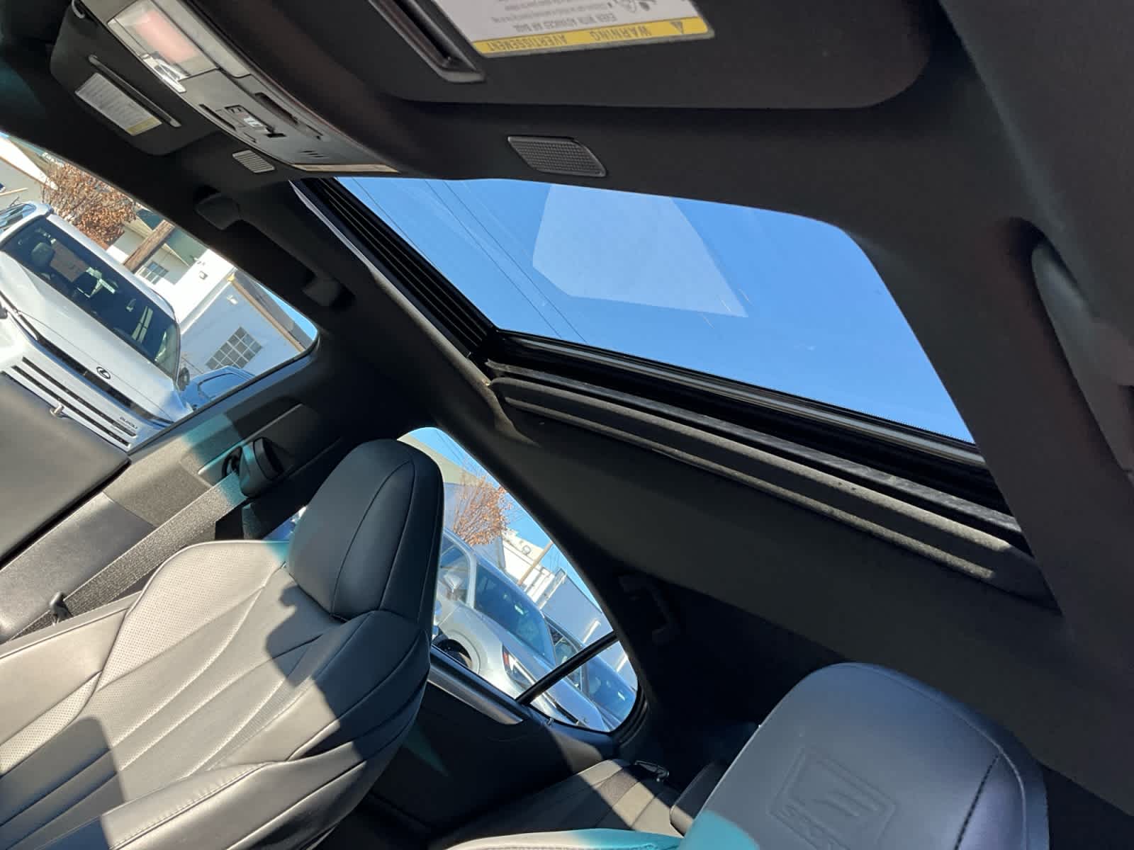 2025 Lexus ES F SPORT Handling