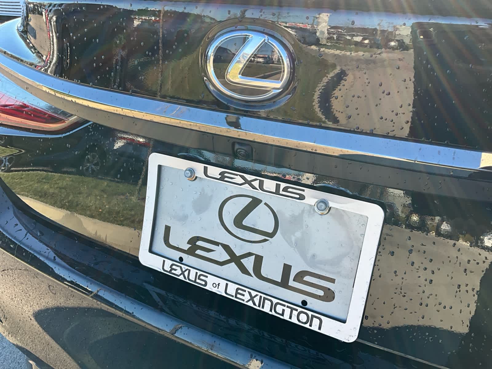 2025 Lexus ES F SPORT Handling