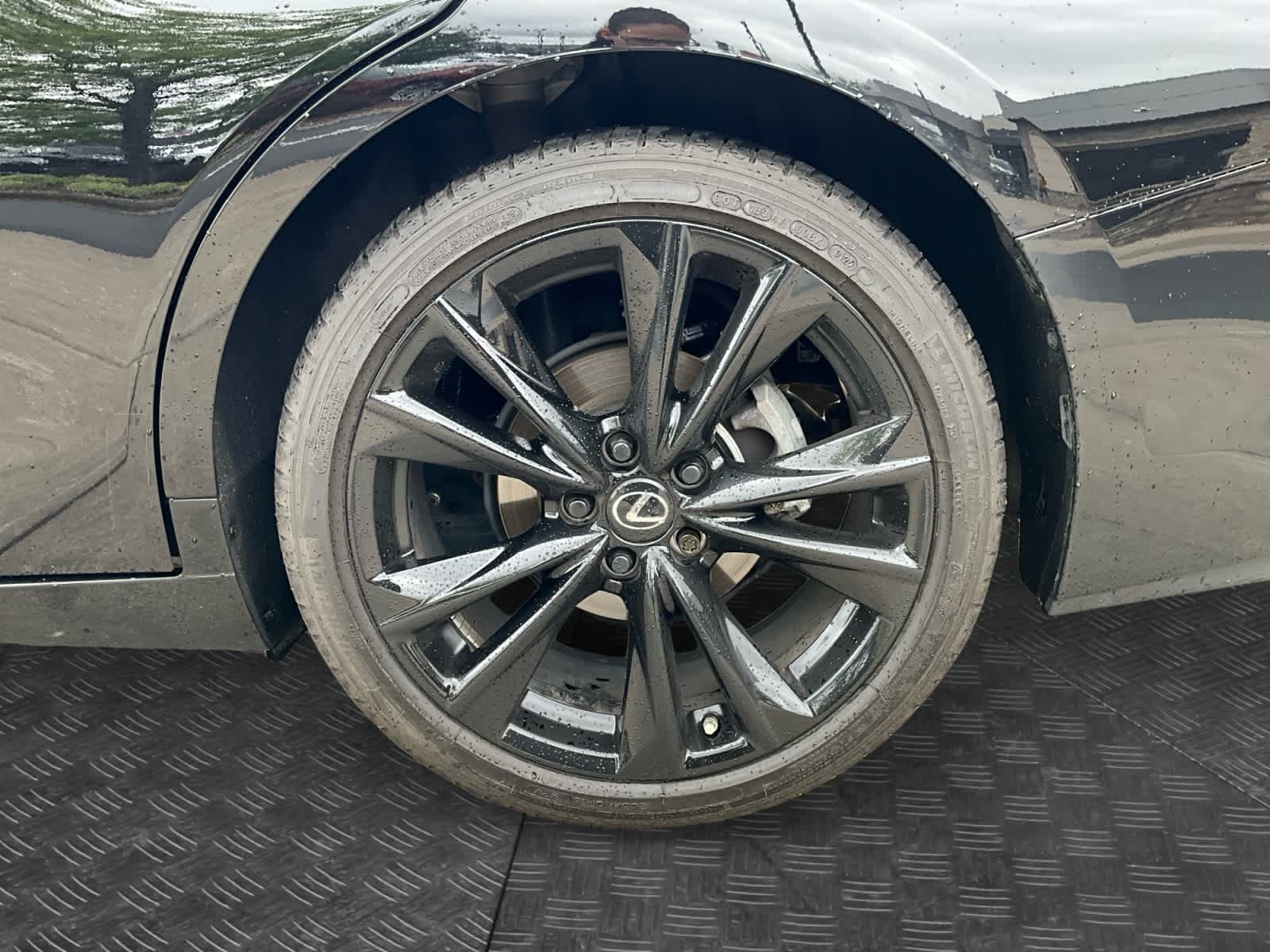 2025 Lexus ES 350 F SPORT Handling