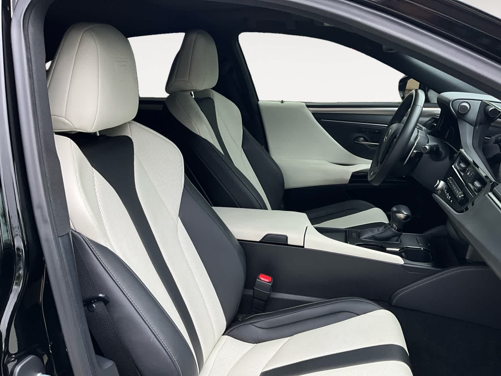 2025 Lexus ES 350 F SPORT Handling