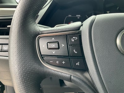 2025 Lexus ES 350 F SPORT Handling