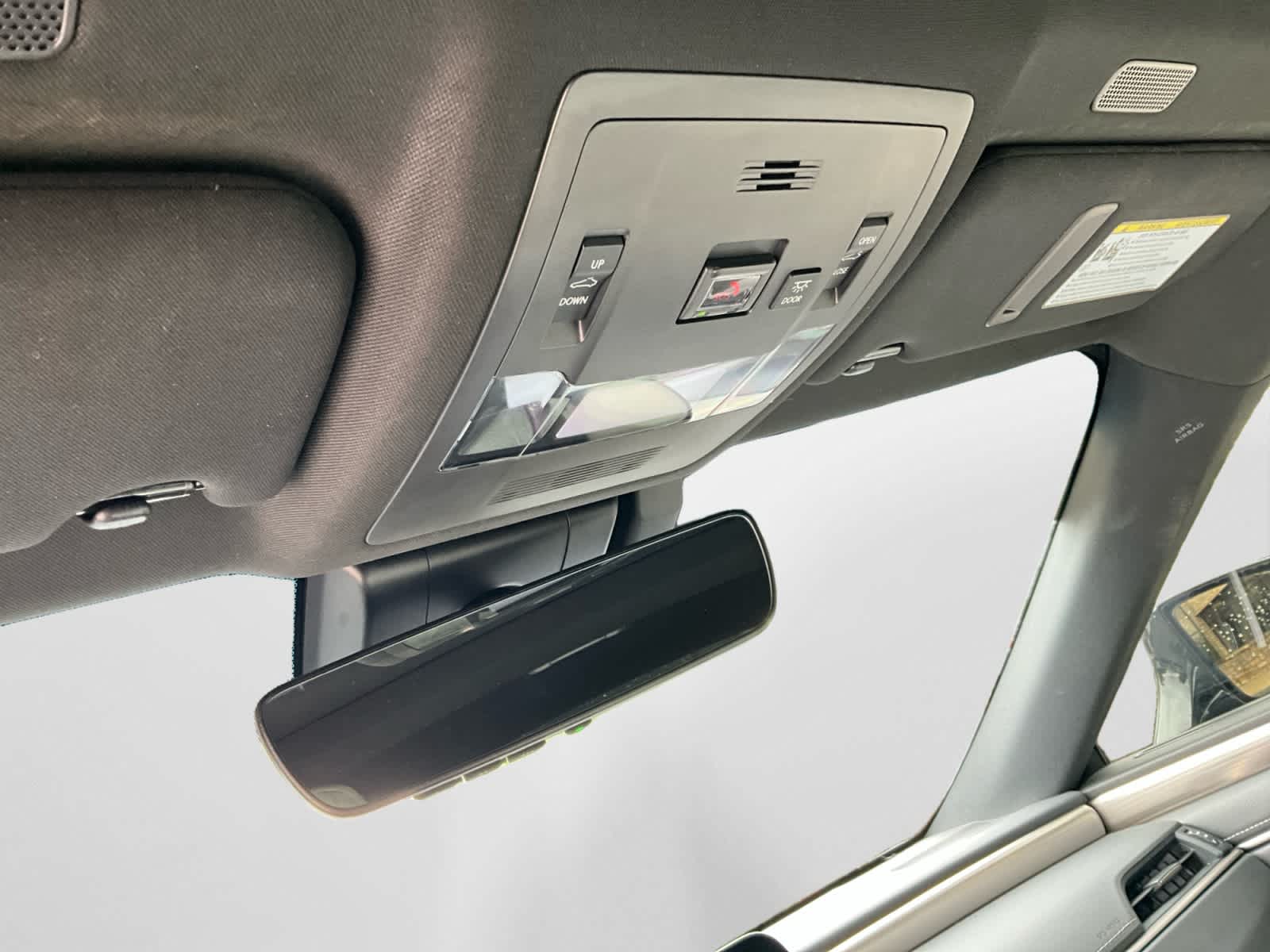 2025 Lexus ES 350 F SPORT Handling