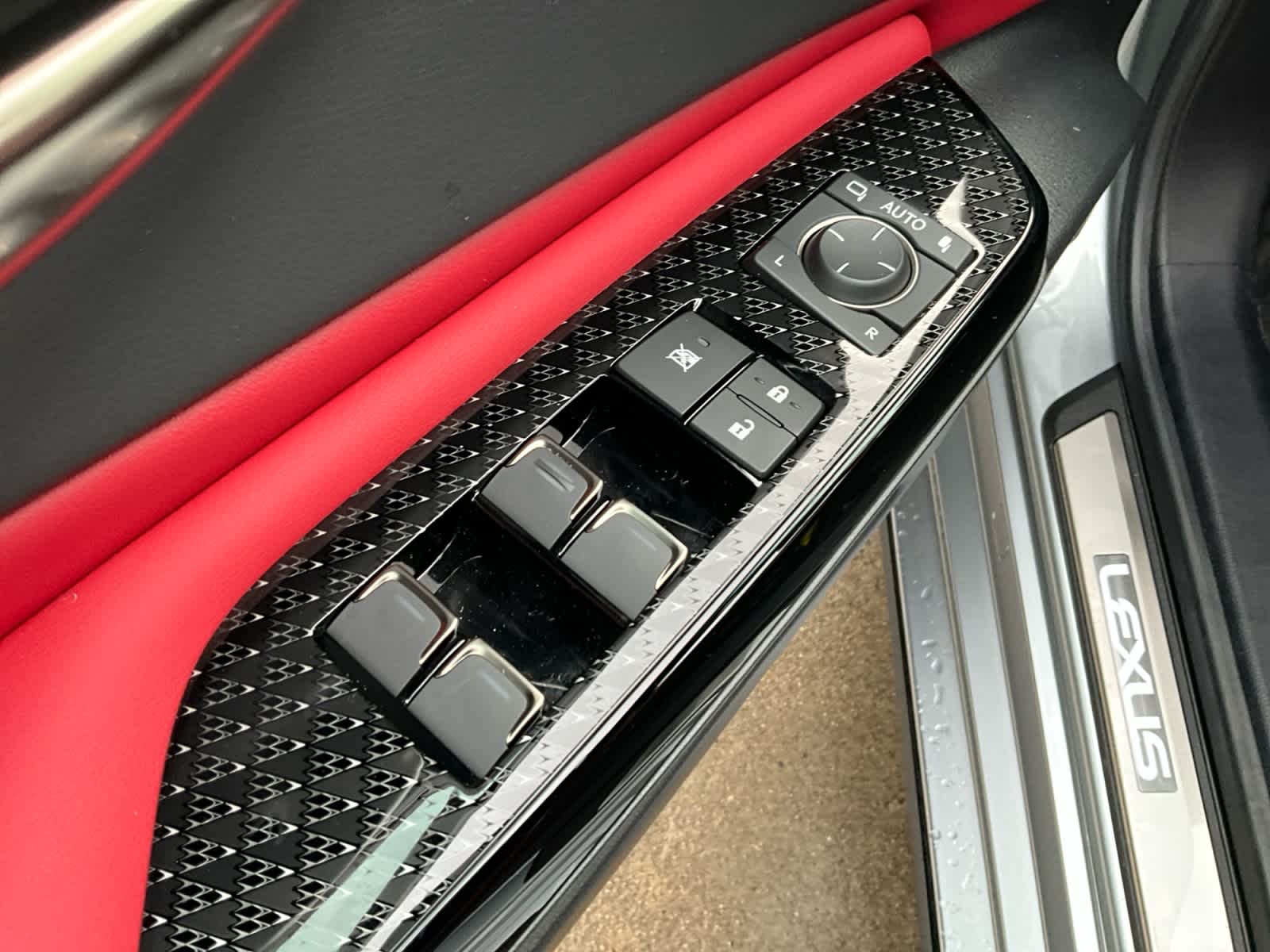 2025 Lexus ES F SPORT Handling