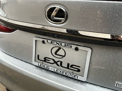 2025 Lexus ES F SPORT Handling