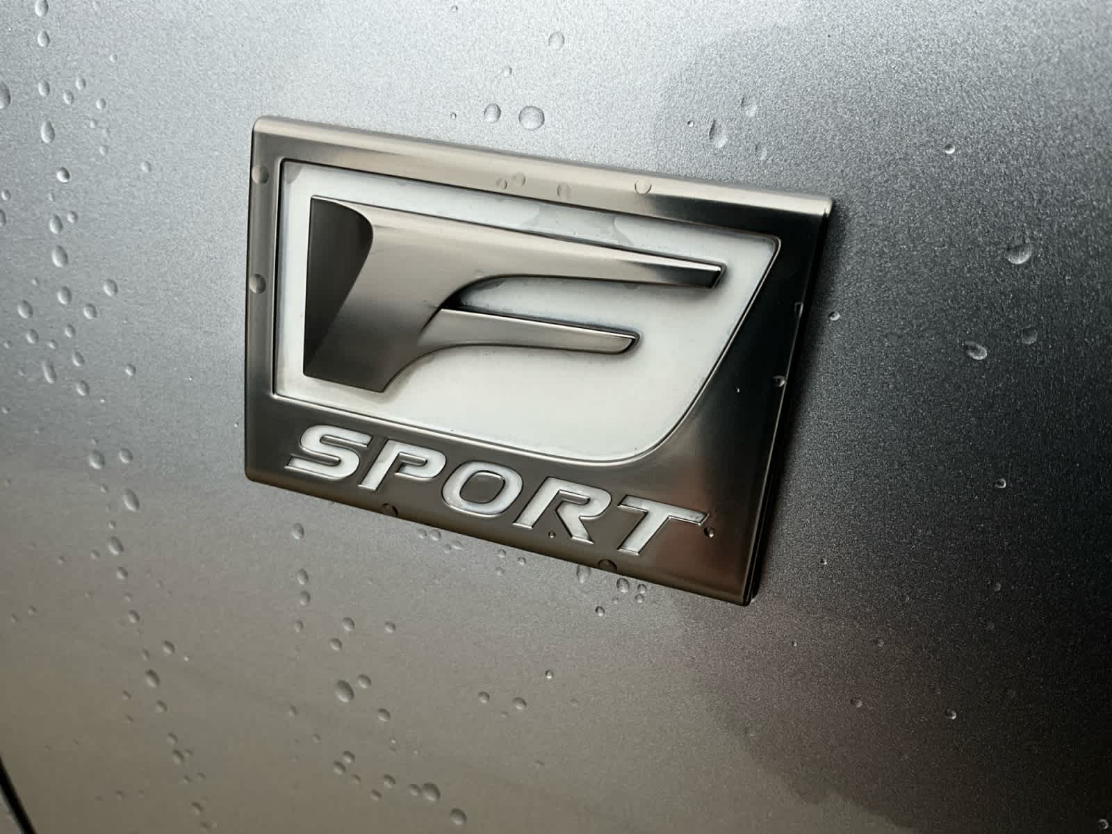 2025 Lexus ES F SPORT Handling