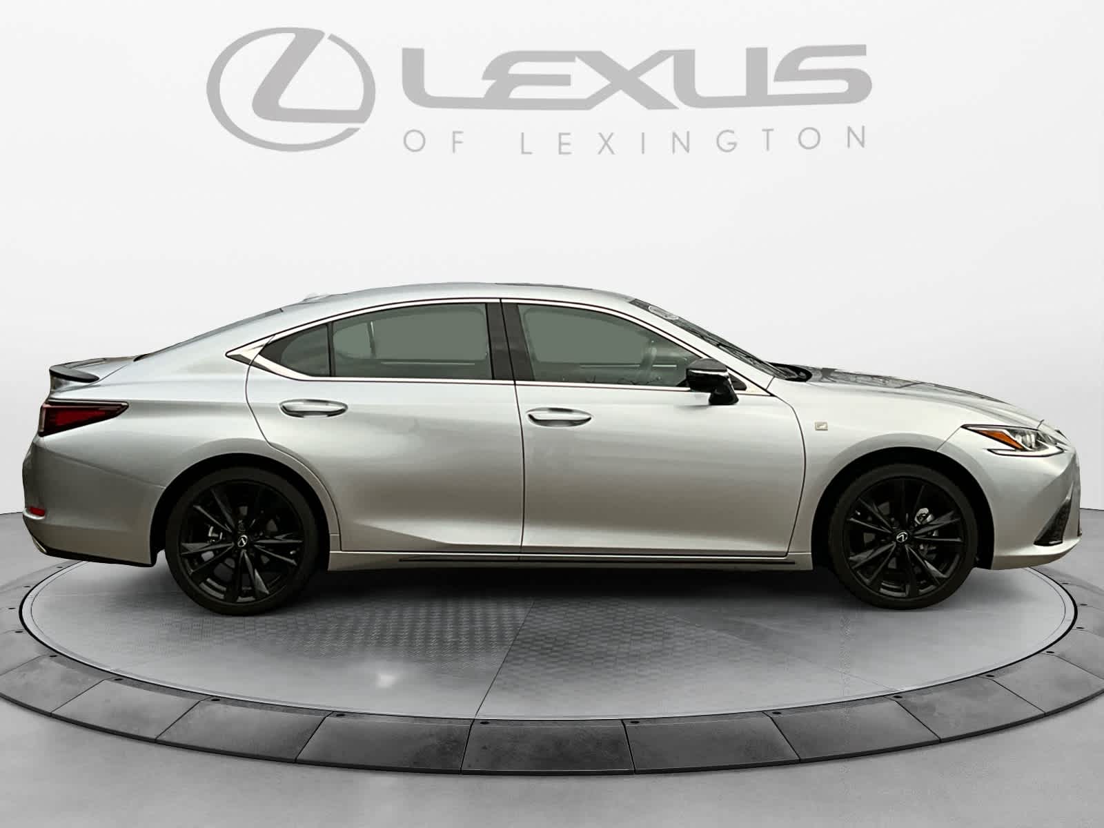 2025 Lexus ES F SPORT Handling