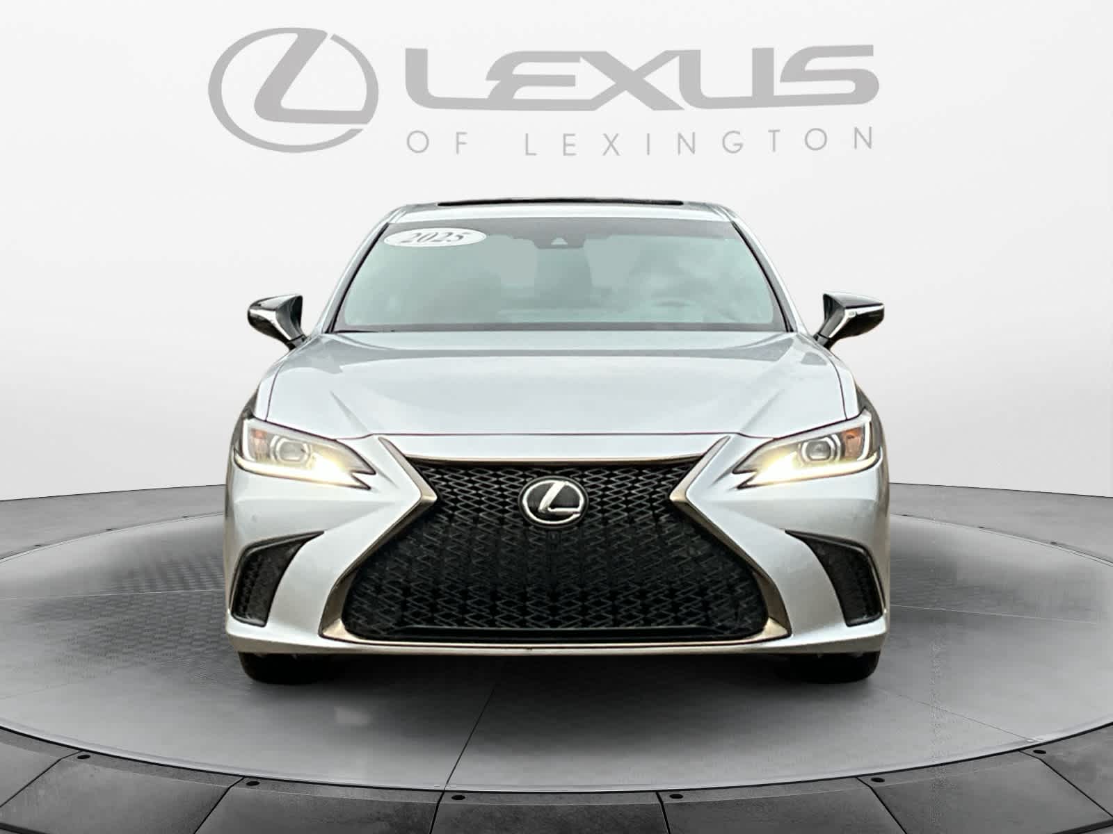 2025 Lexus ES F SPORT Handling