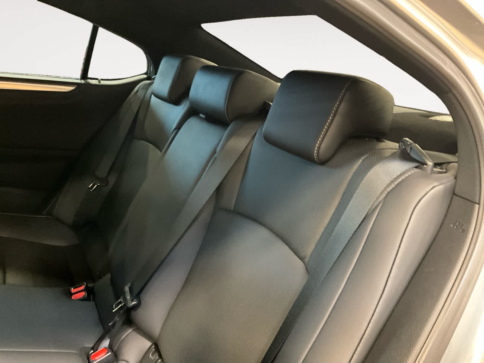 2023 Lexus ES 350 F SPORT Handling