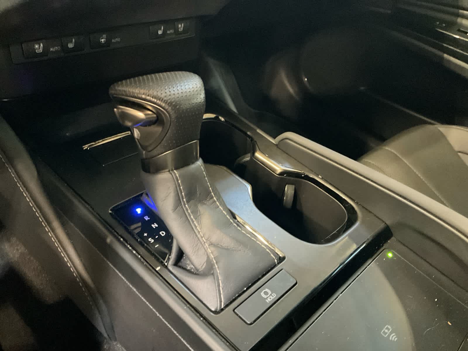 2023 Lexus ES 350 F SPORT Handling