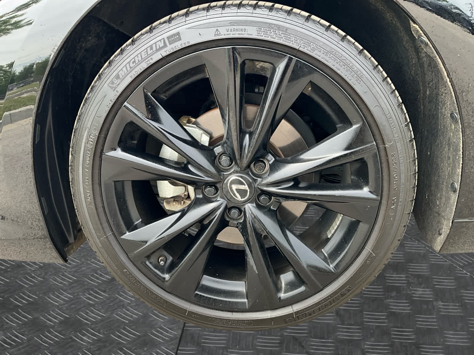 2024 Lexus ES 350 F SPORT Handling