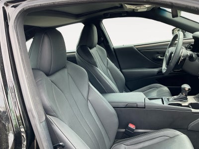 2024 Lexus ES 350 F SPORT Handling