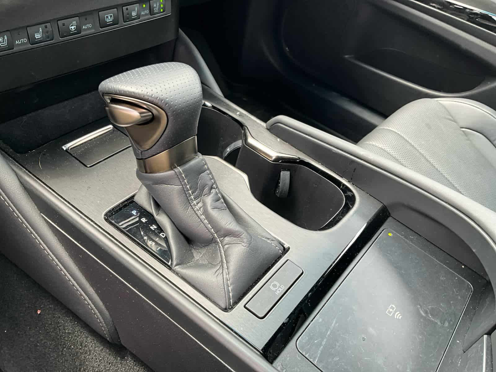2024 Lexus ES 350 F SPORT Handling