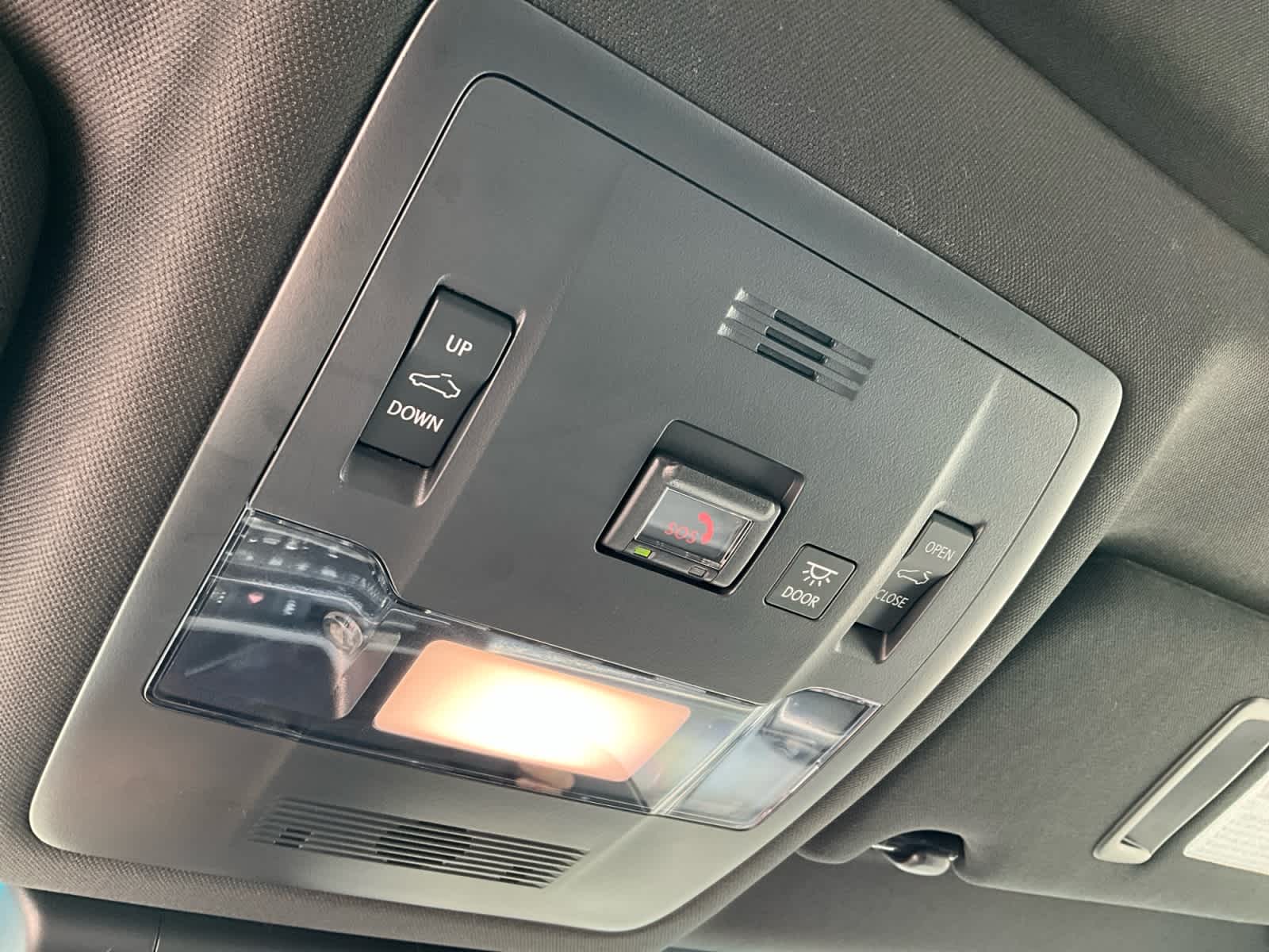 2024 Lexus ES 350 F SPORT Handling